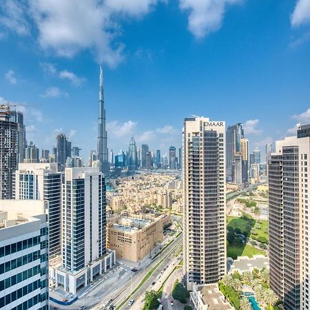 Maison Privee - Luxury, Spacious, Modern Near Burj Khalifa And Dubai Canal Exterior foto