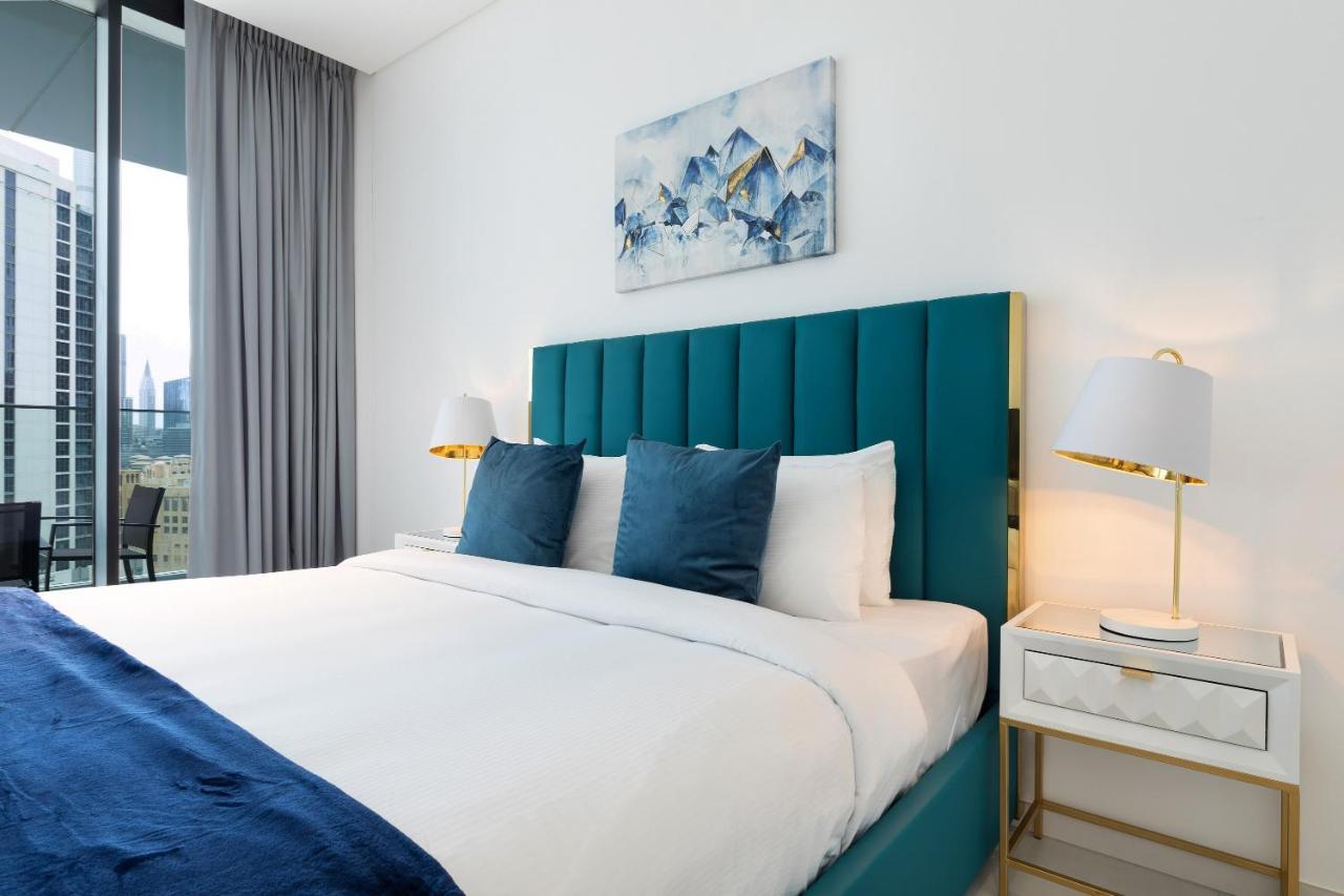 Maison Privee - Luxury, Spacious, Modern Near Burj Khalifa And Dubai Canal Exterior foto