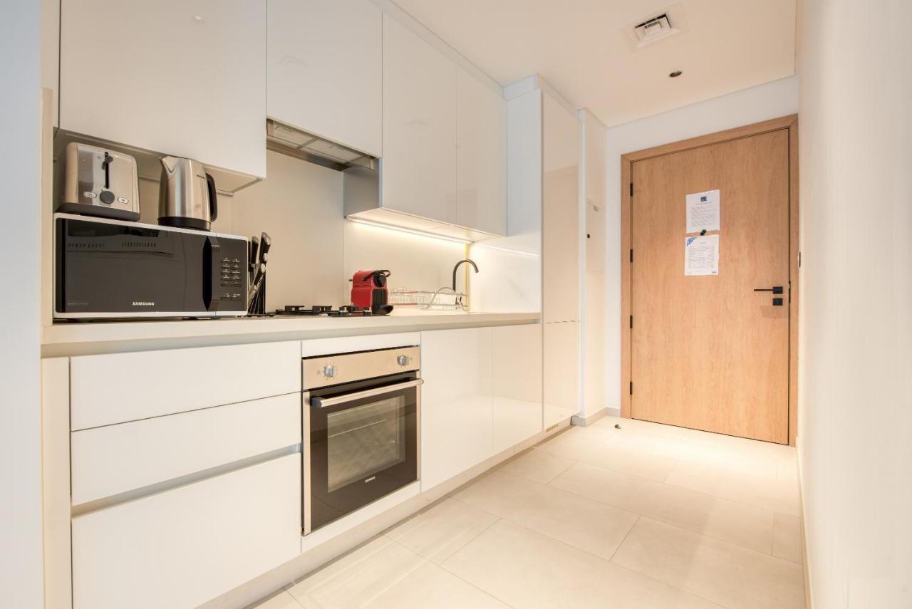 Maison Privee - Luxury, Spacious, Modern Near Burj Khalifa And Dubai Canal Exterior foto