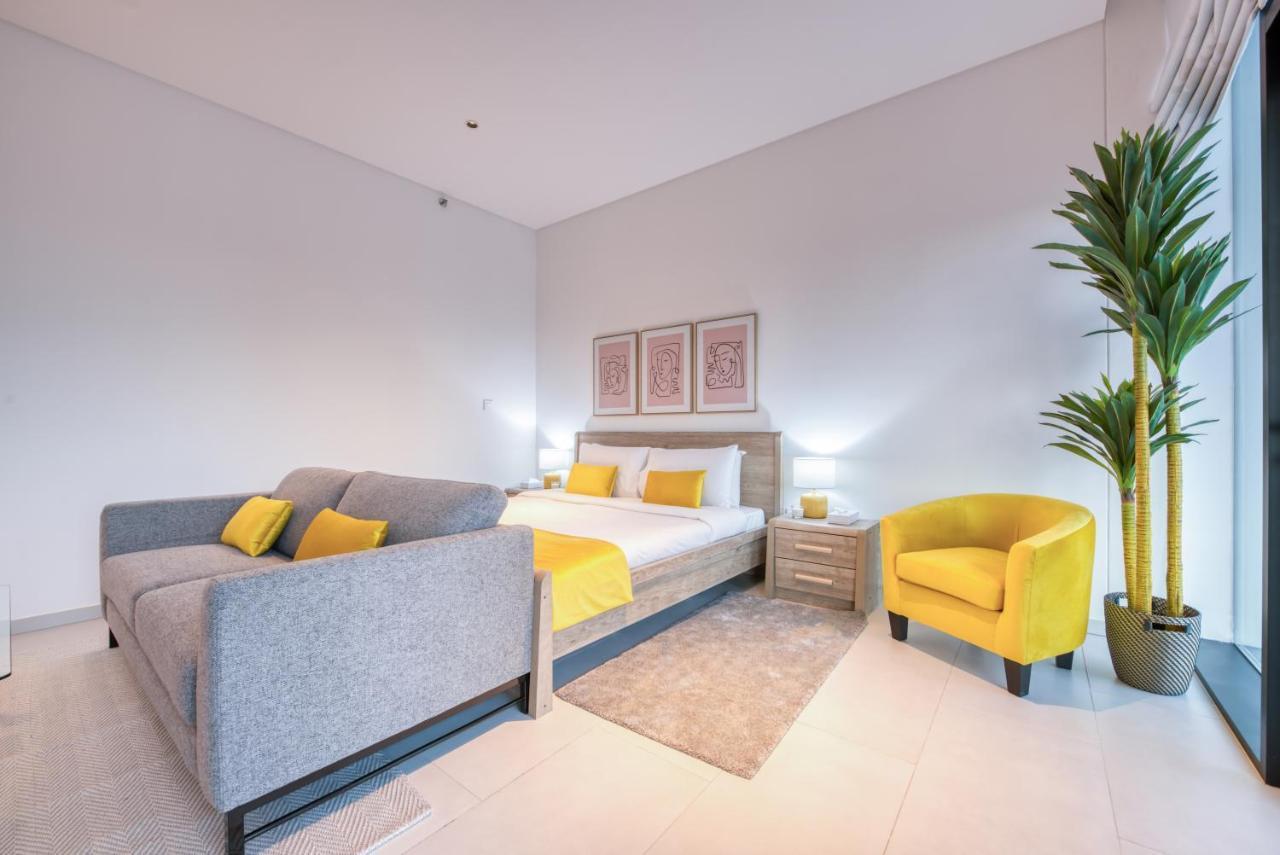 Maison Privee - Luxury, Spacious, Modern Near Burj Khalifa And Dubai Canal Exterior foto