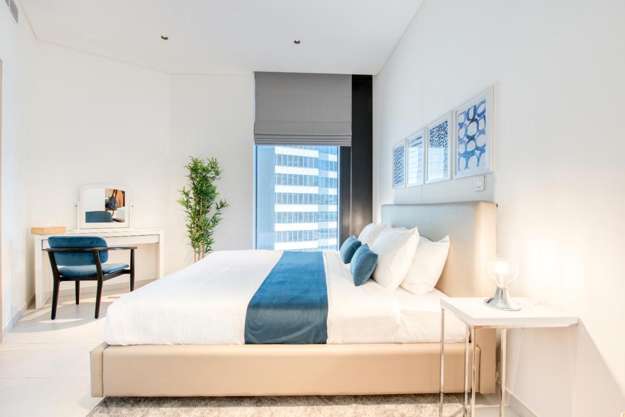 Maison Privee - Luxury, Spacious, Modern Near Burj Khalifa And Dubai Canal Exterior foto