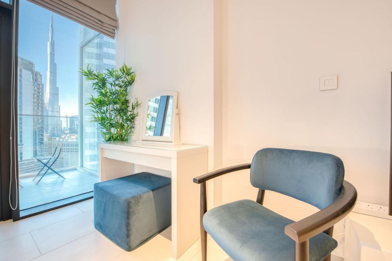 Maison Privee - Luxury, Spacious, Modern Near Burj Khalifa And Dubai Canal Exterior foto